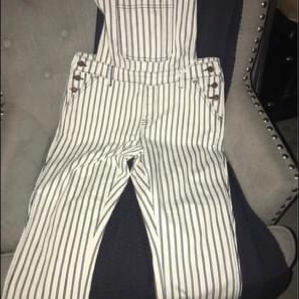 Judy Blues bibs